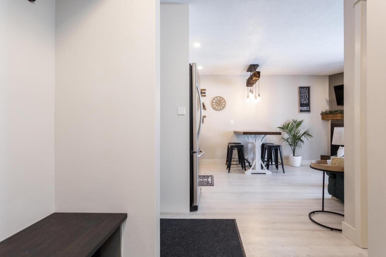 Nest On Perfection - Newly Renovated Ski In Ski Out Mountain View Condo Big White Eksteriør billede