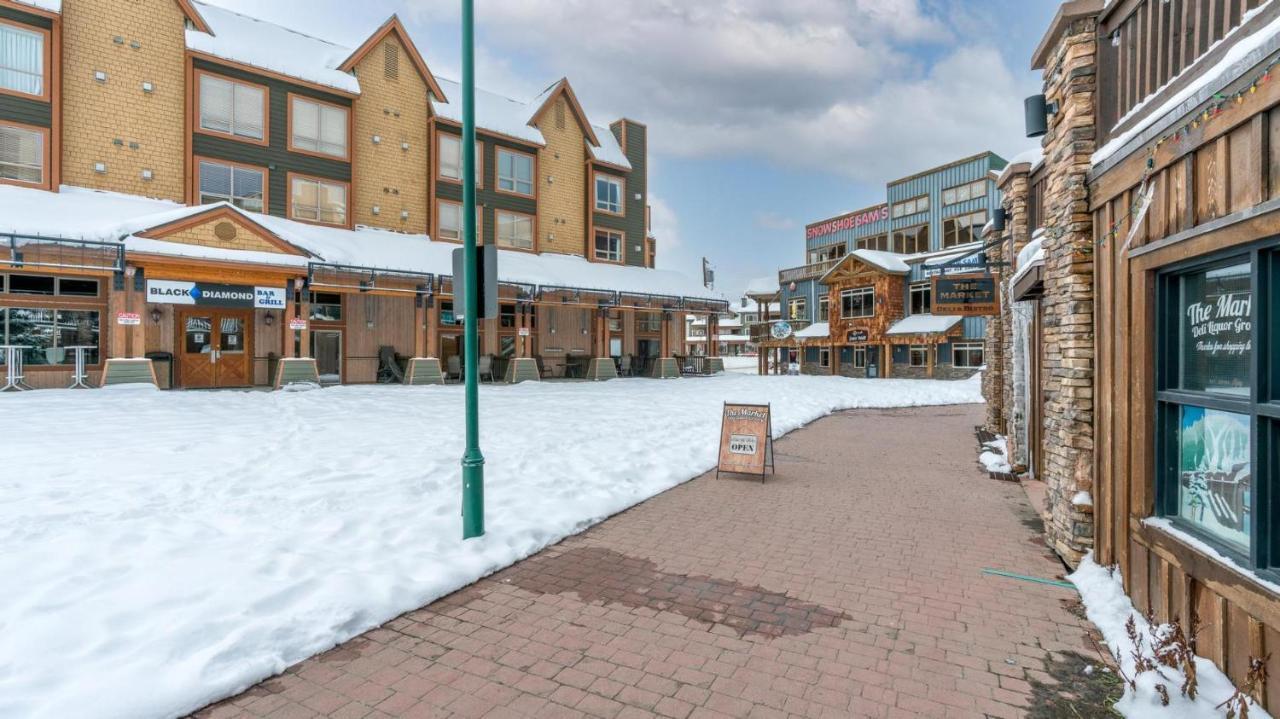 Nest On Perfection - Newly Renovated Ski In Ski Out Mountain View Condo Big White Eksteriør billede